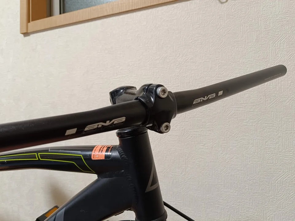 フラットハンドルを取付け