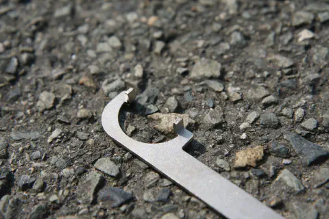 オフセットブレーキレンチの先端部分