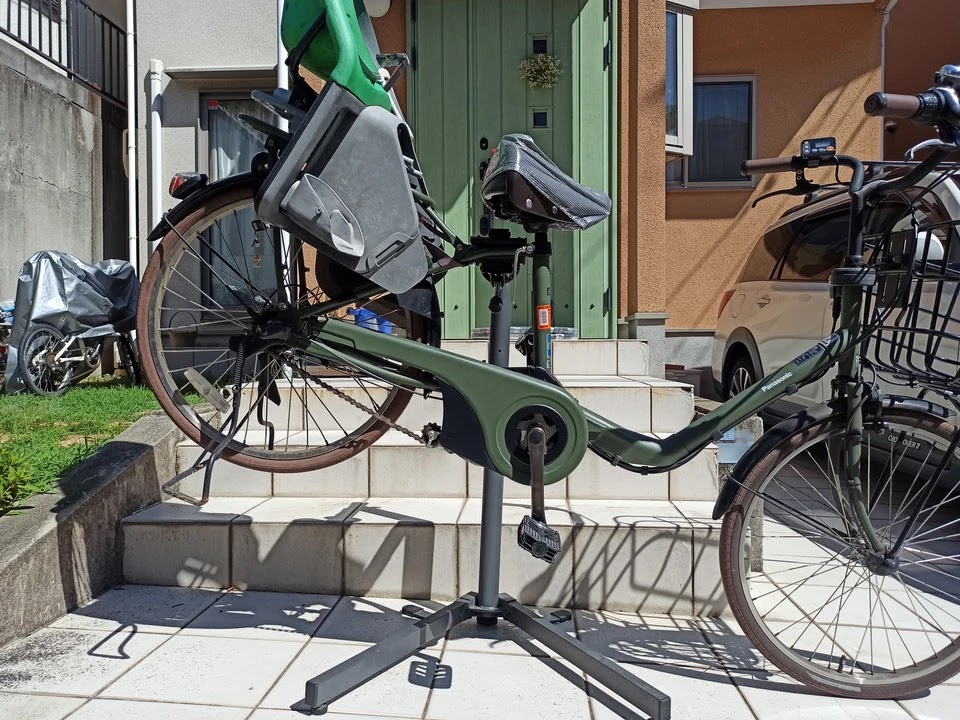 自転車フレームをクランプ