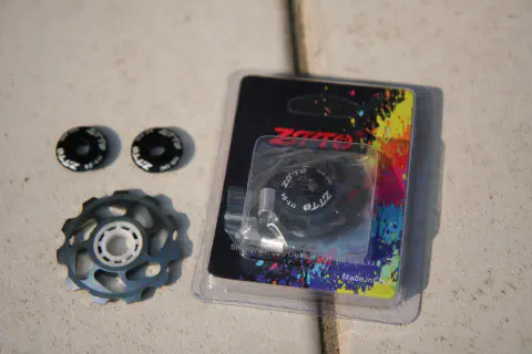 セラミック(?)ベアリング