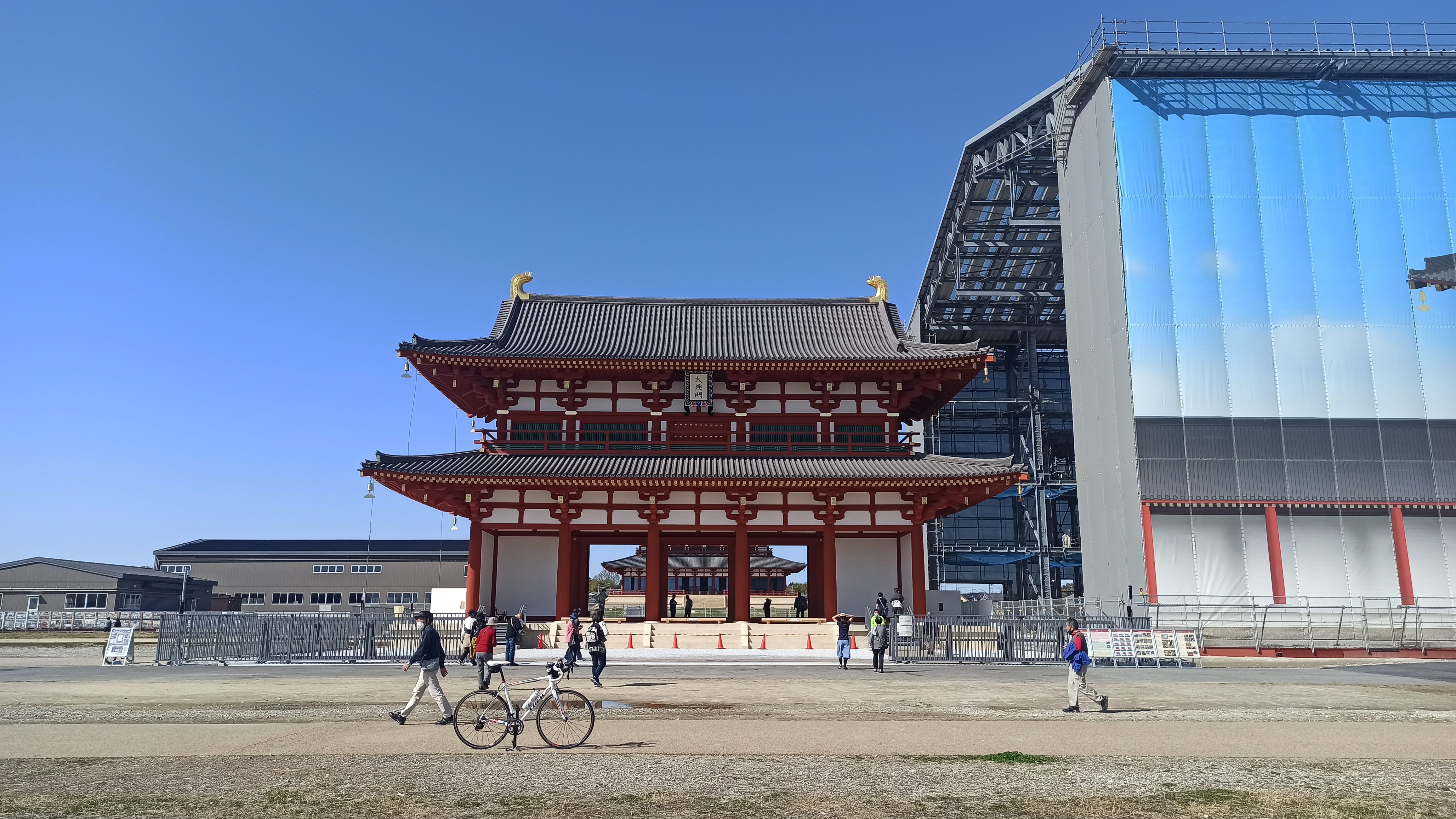 工事中の建物内側