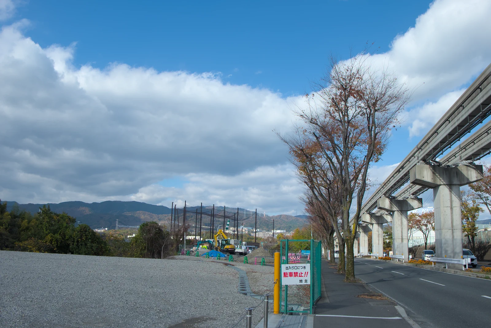 箕面の山々が見える