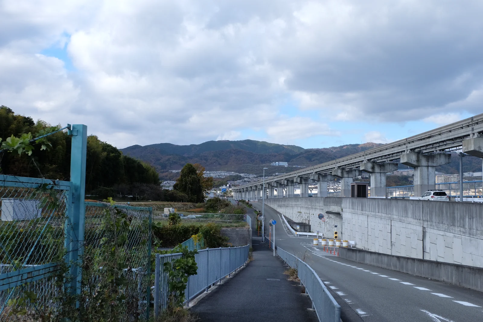 側道