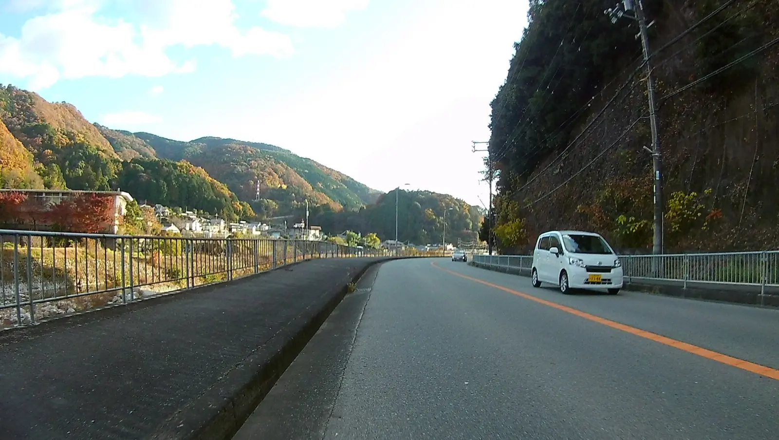 秋の山々