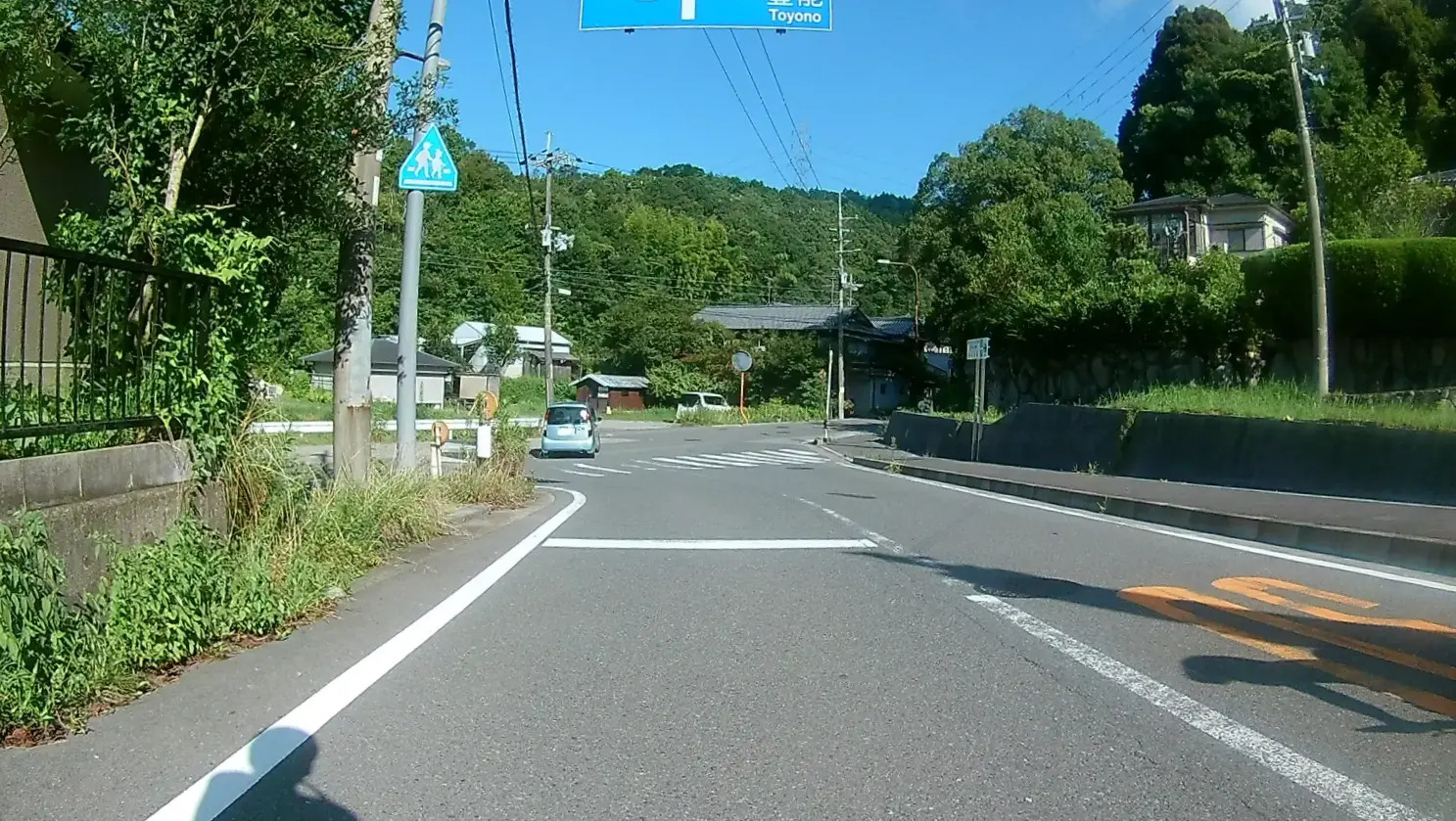 忍頂寺から下る