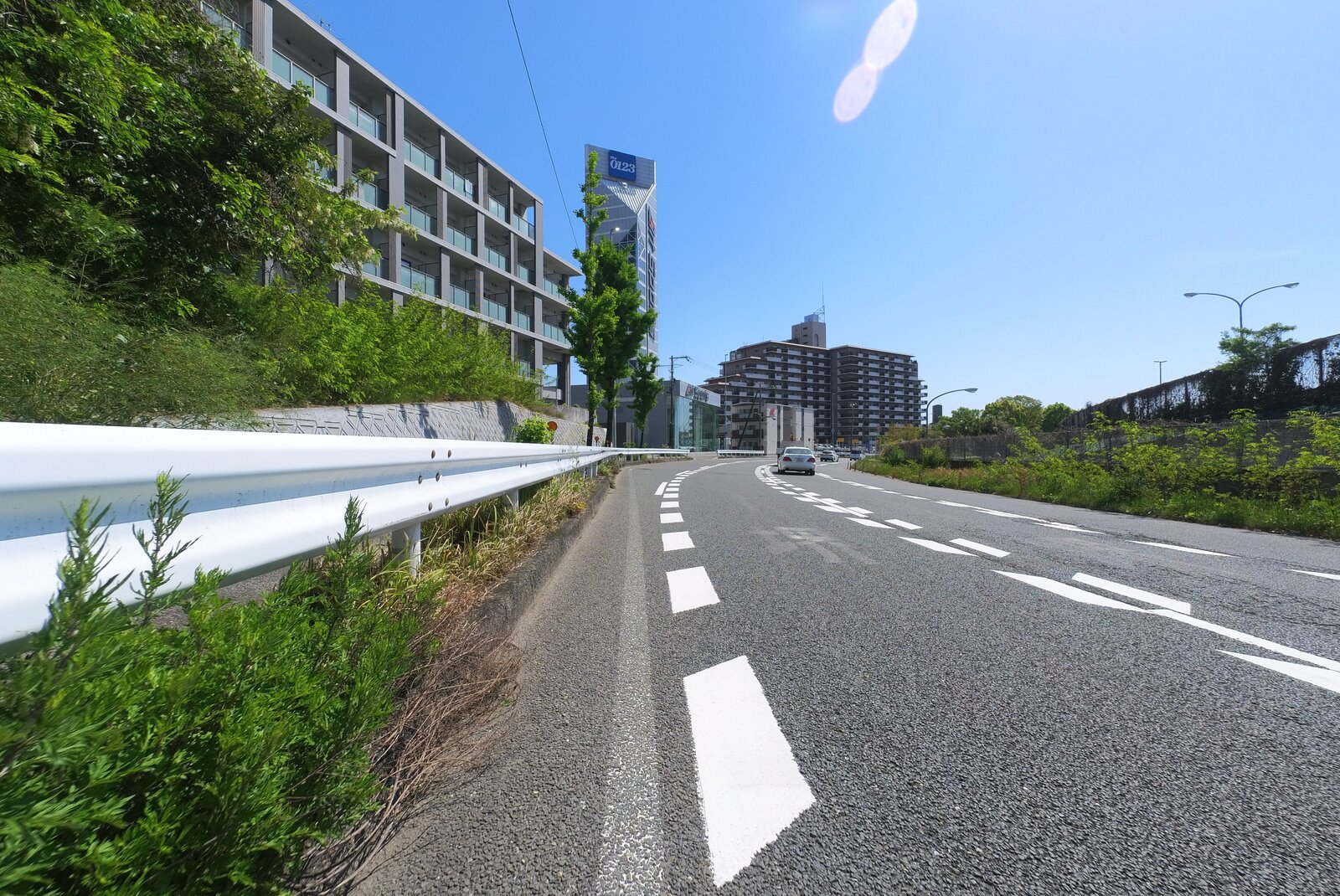 近畿道沿いの道