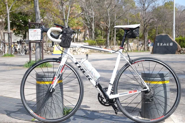 XOSS Navを付けたTrek Madone 2.1