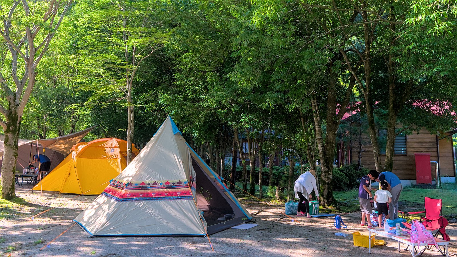 ロゴス(LOGOS) ナバホ Tepee
400を設営したキャンプサイト