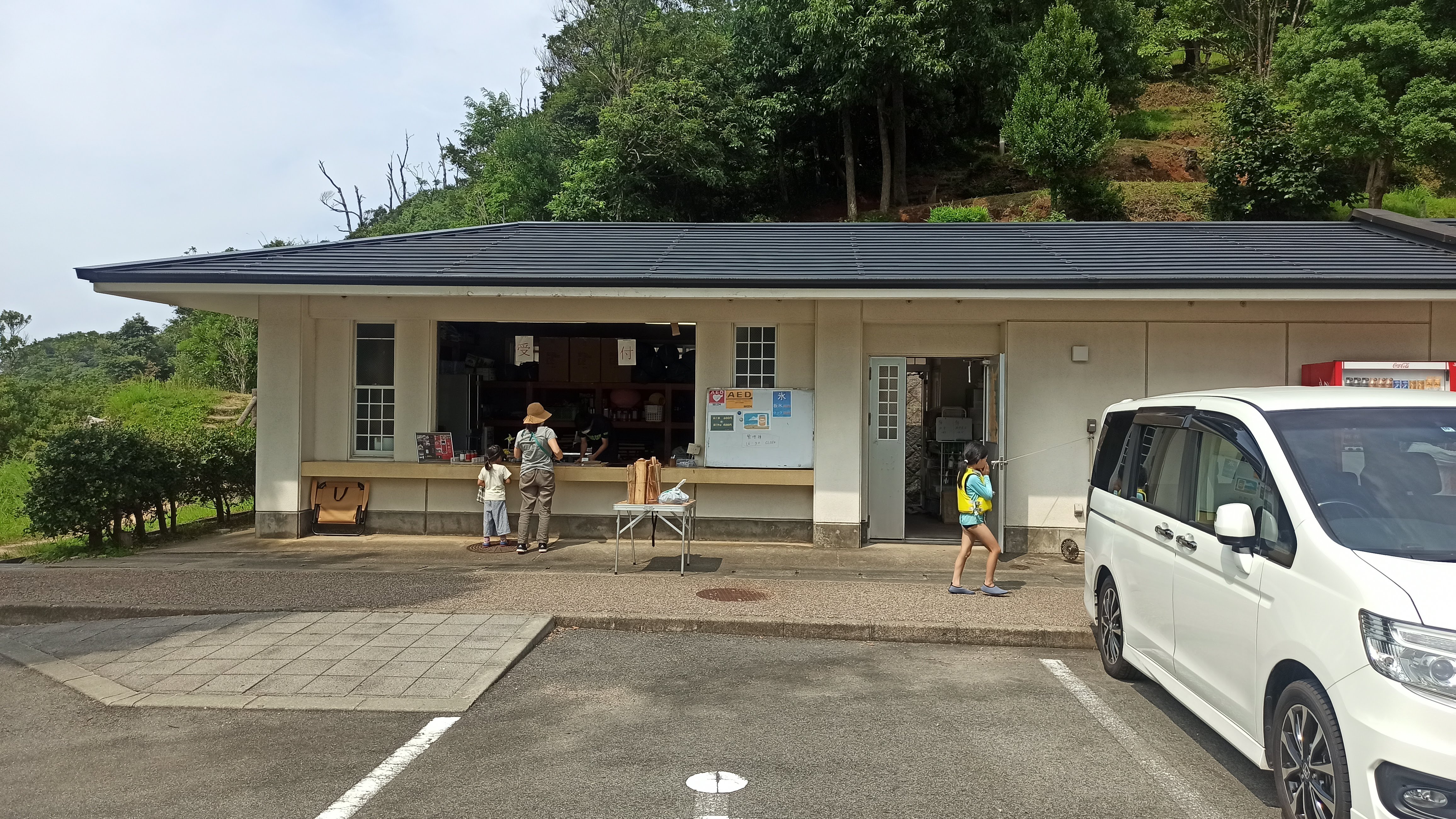 管理棟