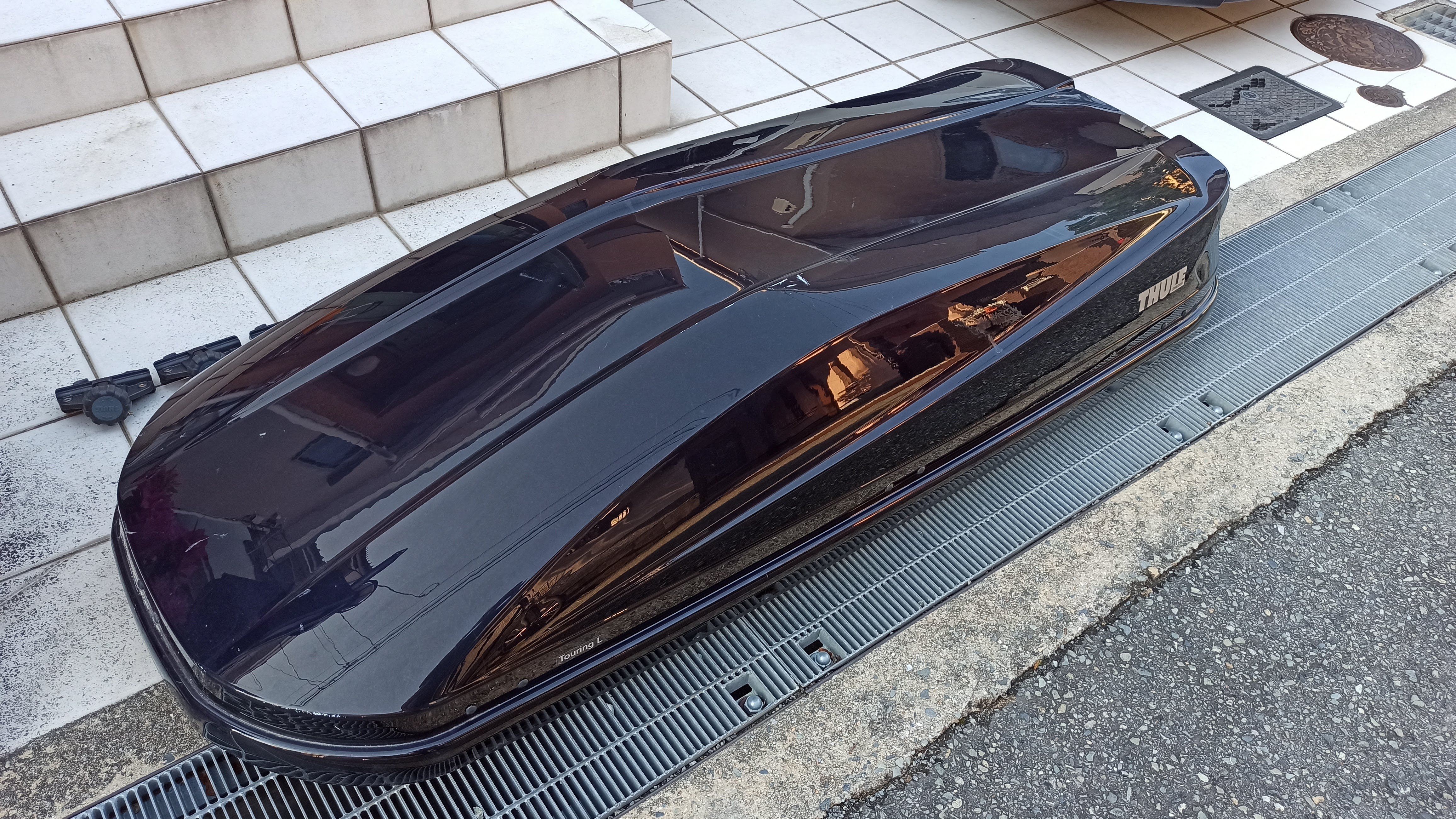 ルーフボックス THULE Touring L
