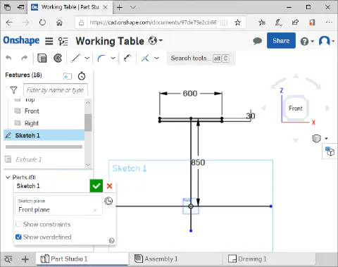 正面のスケッチ