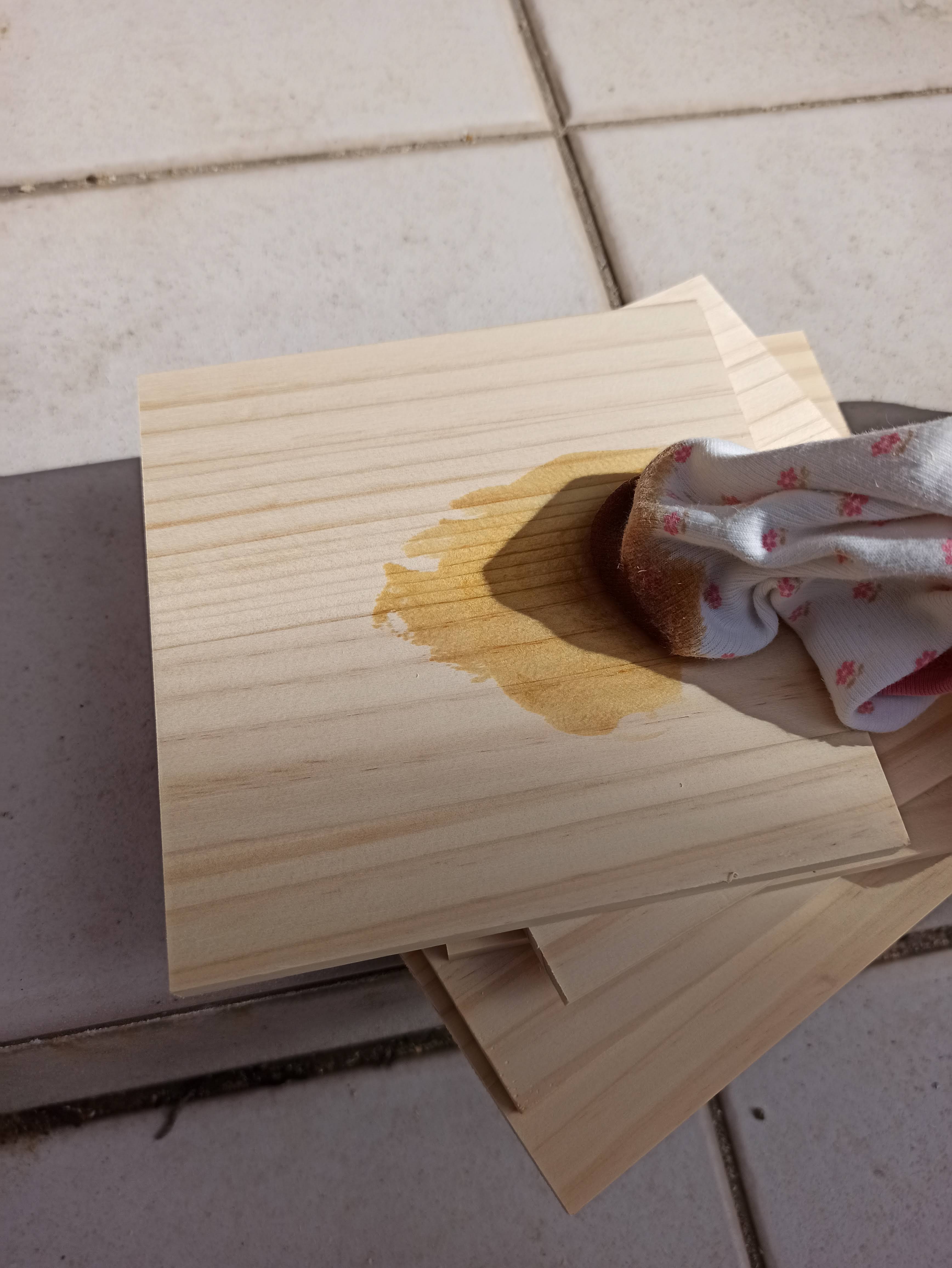 Briwaxを塗布