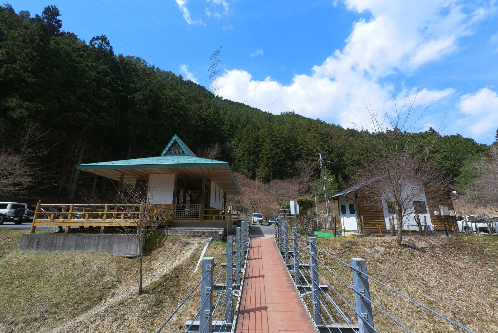 休憩所の建物