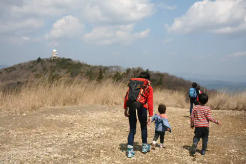 尾根を歩く
