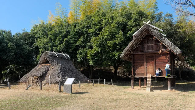 古代住居広場